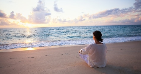 ✓ 30 frases de silencio para reflexionar por dentro